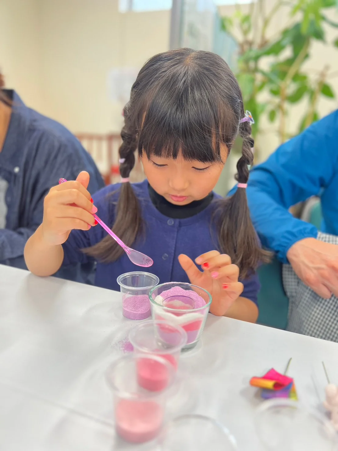 福岡でのサンドアートワークショップの様子